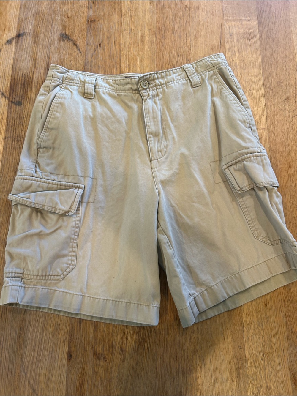 Covington Beige Men's Cargo Shorts